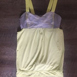 Lululemon top